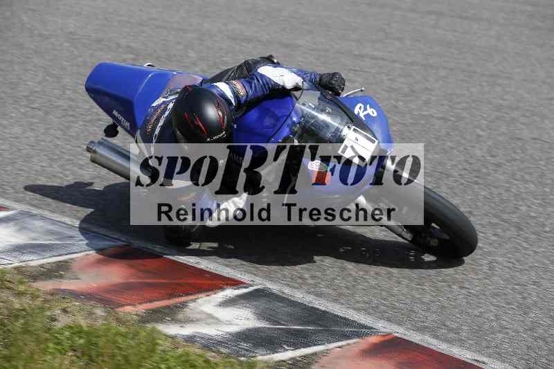 /14 25.04.2024 TZ Motorsport Training ADR/Gruppe rot/71